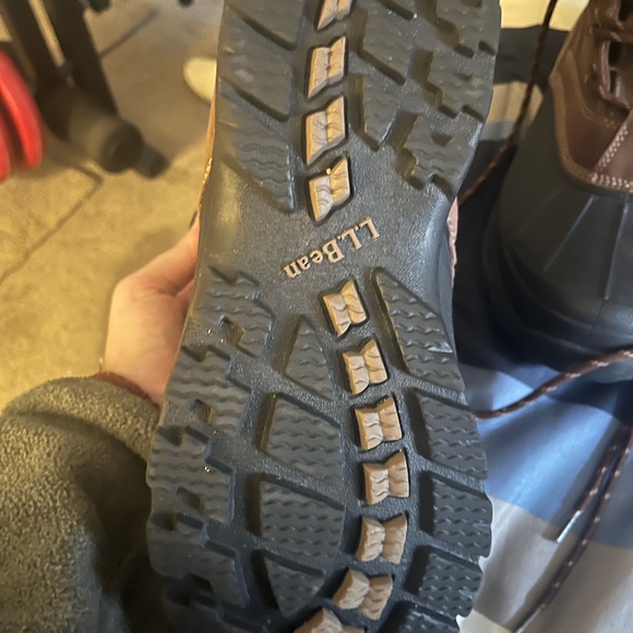 Men’s LL Bean storm chaser boots, worn once like new condition. main image 4